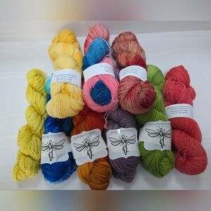 Twisted Stitches Hand-Dyed Yarn – Fingering Sock 2-Ply | Superwash Merino
